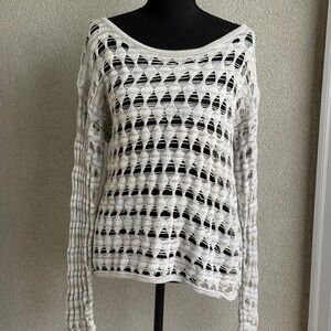 eight eight eight knit sweater Size M